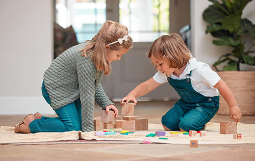 Occuper enfant dans une salle d'attente