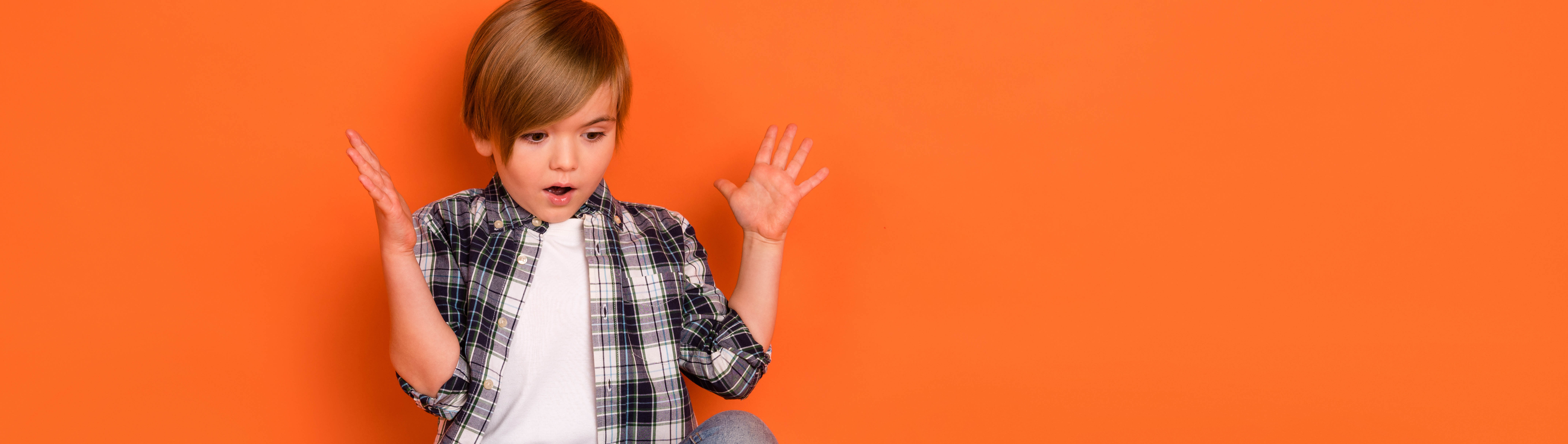 Occuper enfant dans une salle d'attente
